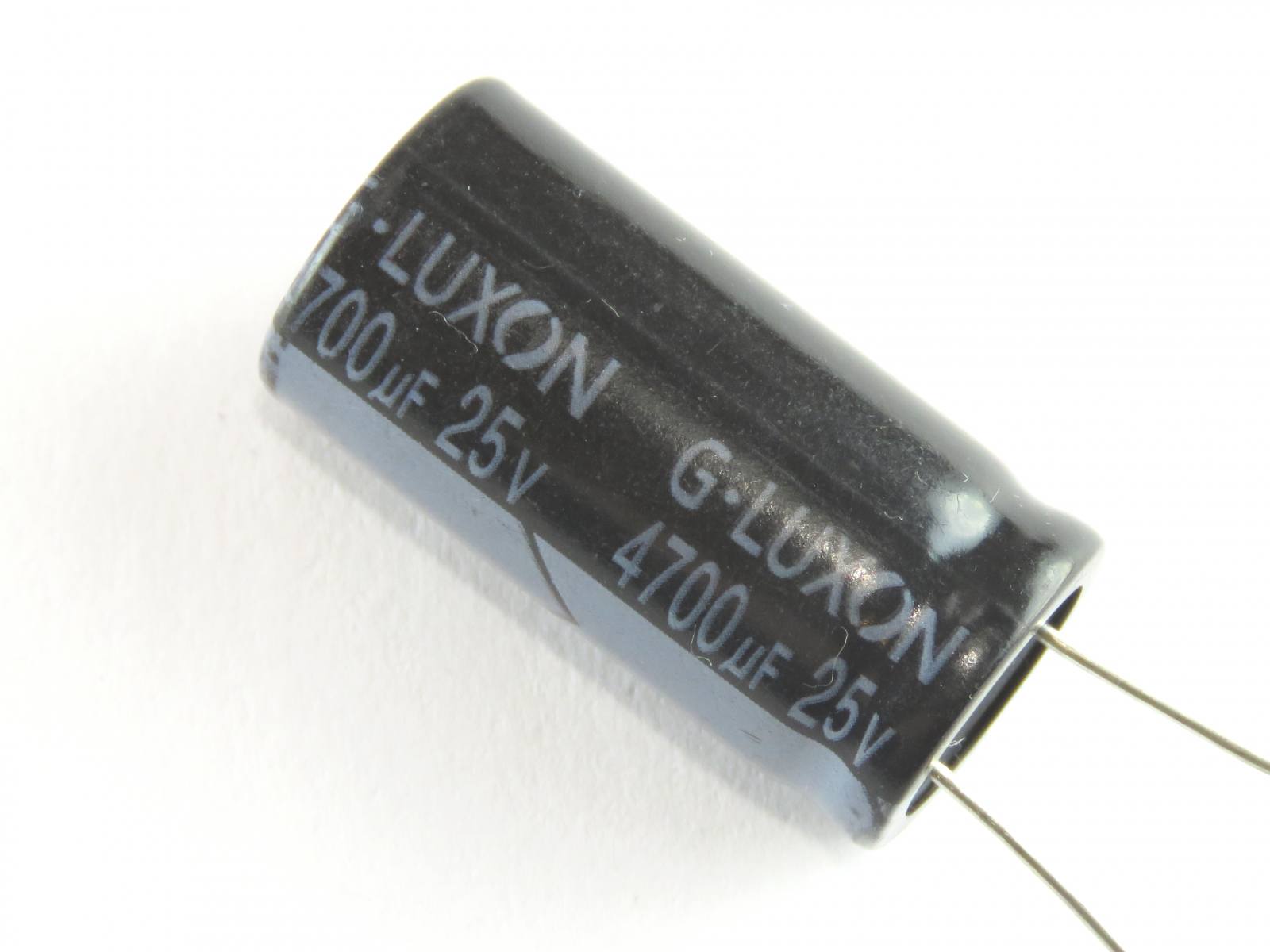 CEL4700UF25V-B