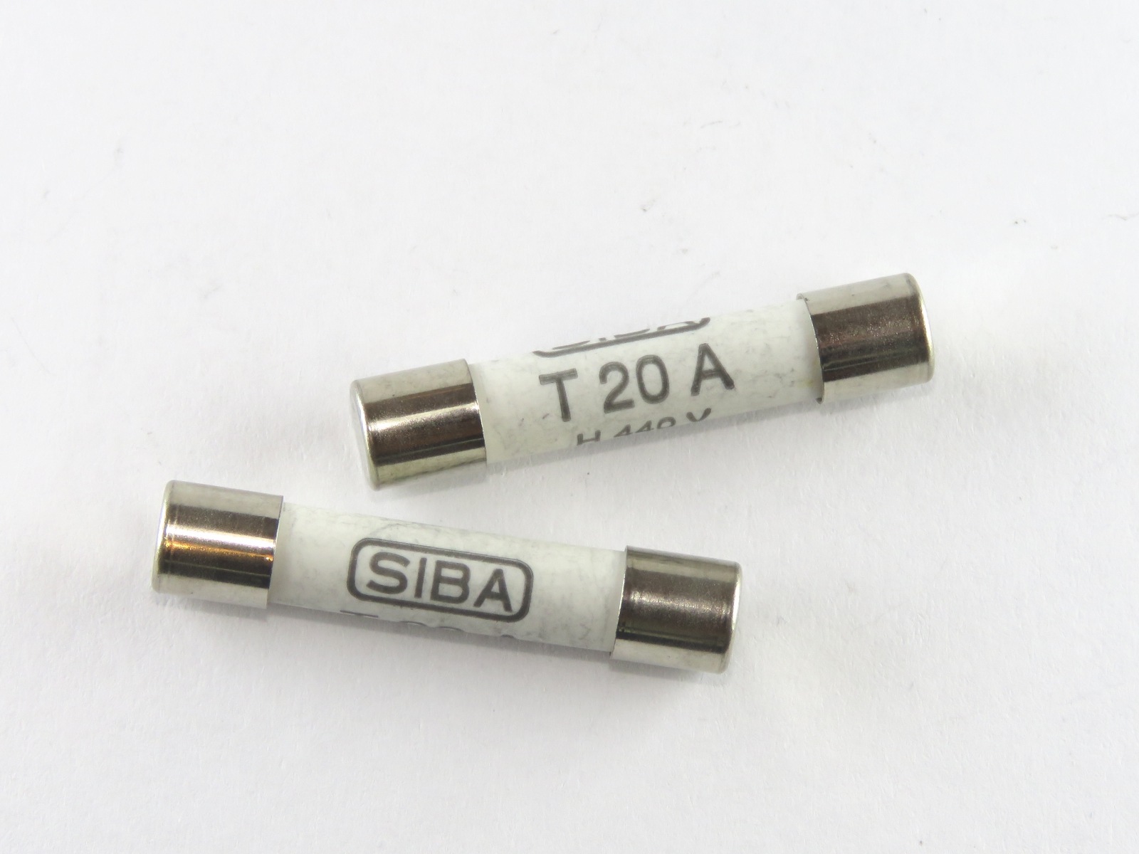 FUSE20-000A32TT