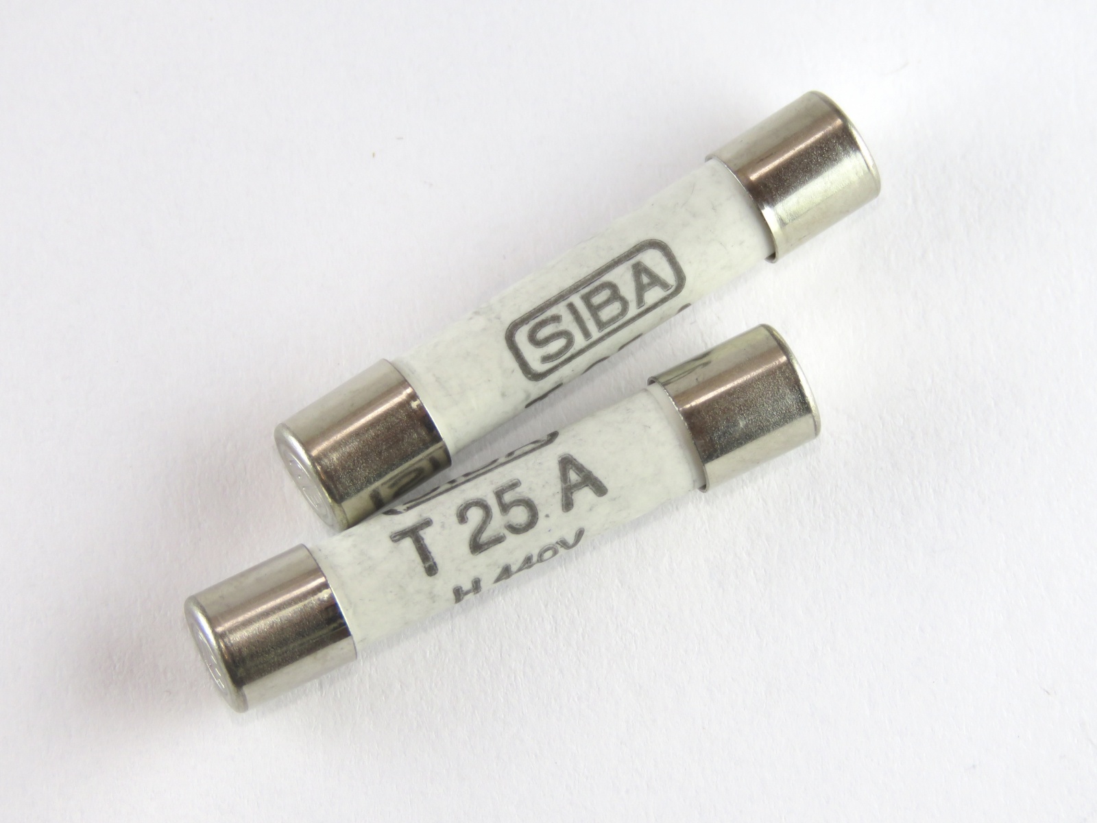 FUSE25-000A32TT